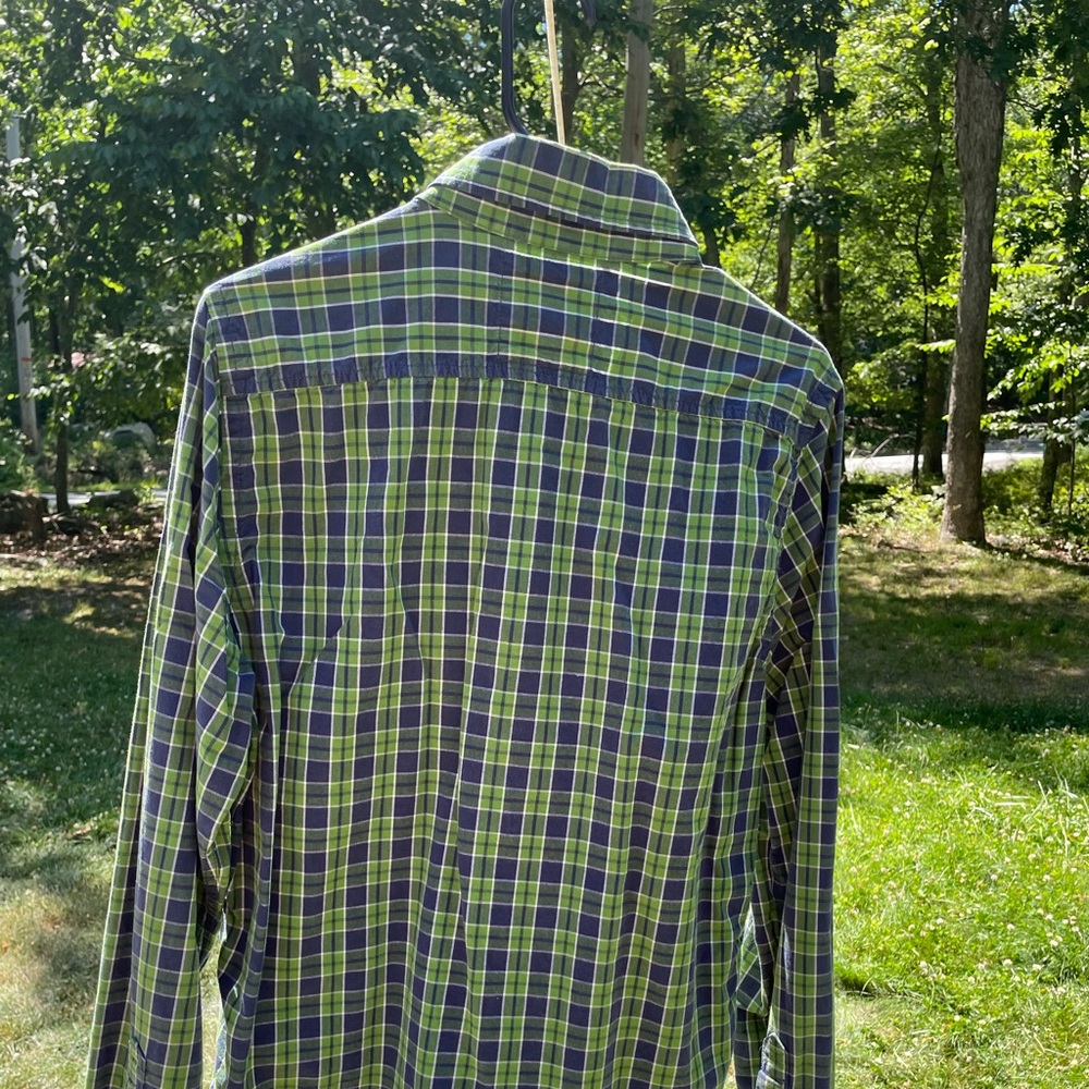 Hollister Mens plaid button down shirt - Picture 6 of 9